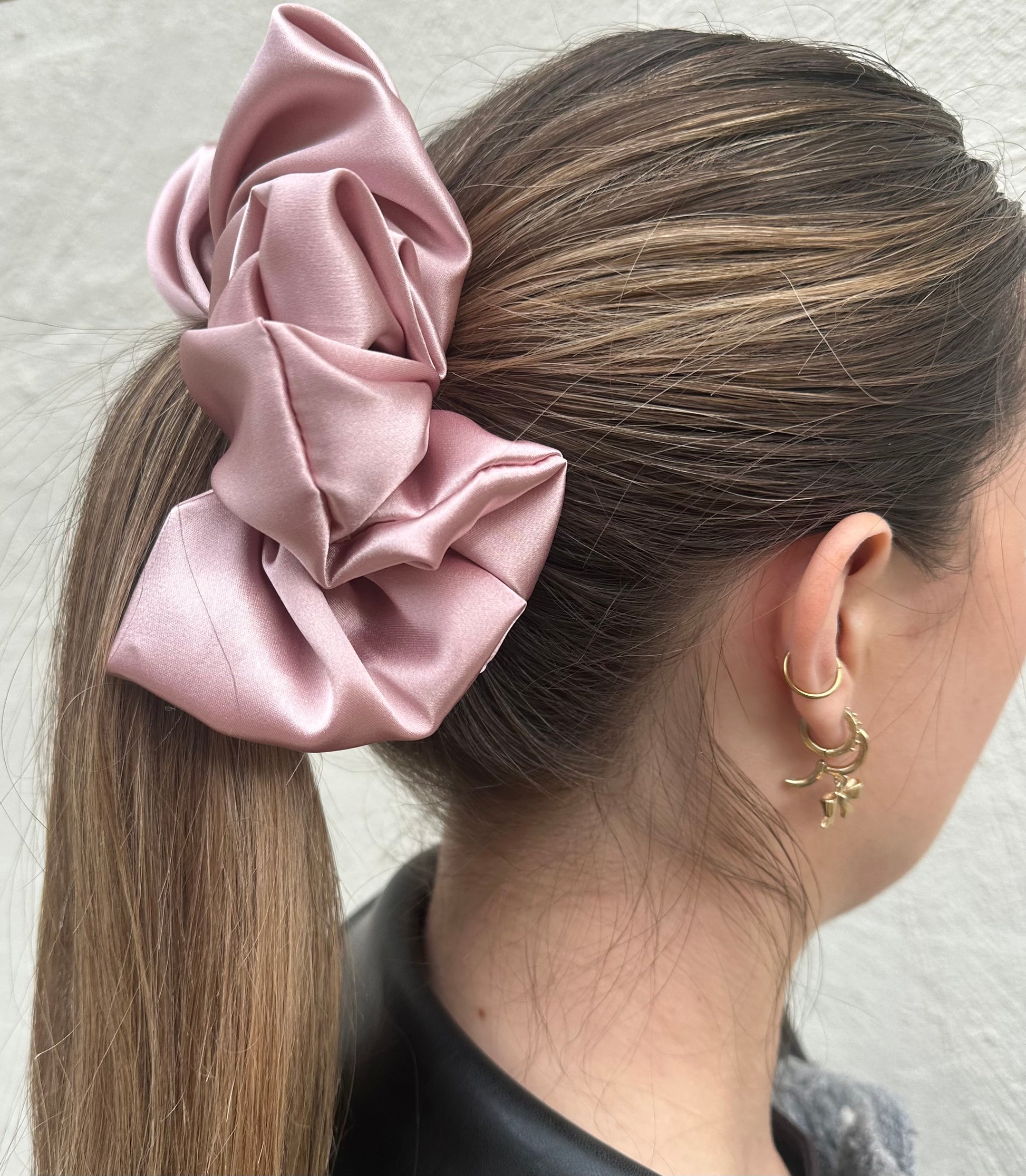 XL Satin Scrunchie Opal Pink image 2