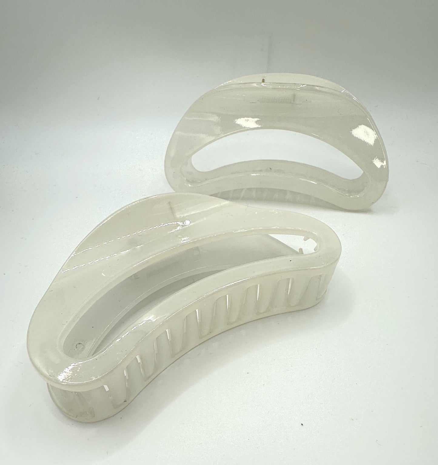 Plastic Arch Claw Clip image 0
